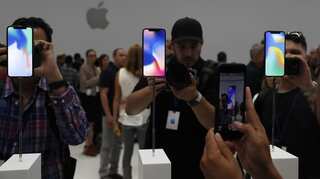 Apple takes shine off global stocks rally