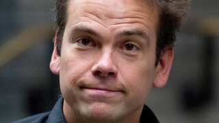 Murdoch in Australia TV network bid after law changes