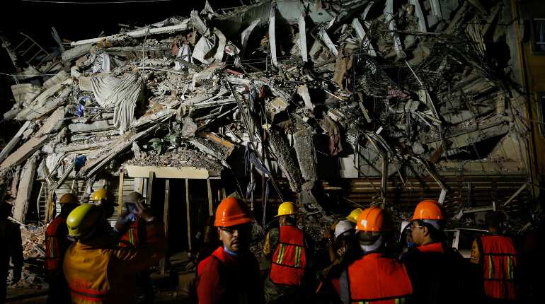 Mexico earthquake: 230 dead, rescuers search frantically for survivors