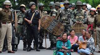 GJM withdraws Darjeeling shutdown after Rajnath's appeal