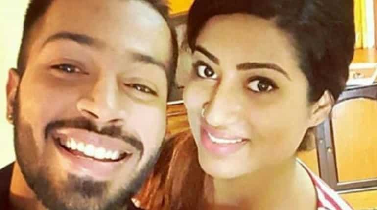 Who's that girl? Selfie of Hardik Pandya with 'mystery girl' goes viral