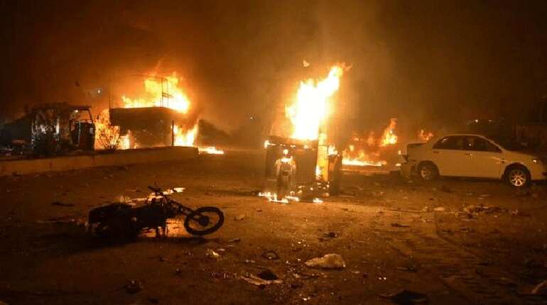 Balochistan: Suicide attack outside Sufi shrine kills 18, wounds at least 27