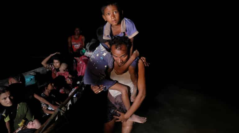 ASEAN leaders told to get serious on Rohingya issue