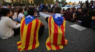 Catalonia refuses to renounce independence, separatist protesters rally