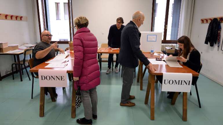 Italy regions back 'big bang' autonomy