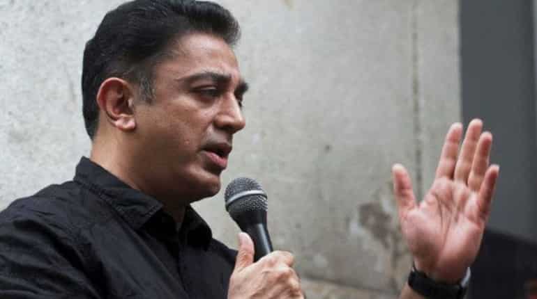 Chennai floods: Kamal Haasan thanks police for going beyond call of duty