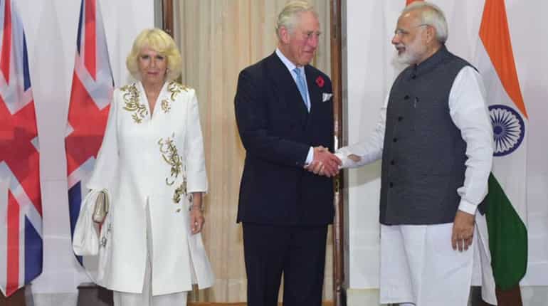Prince Charles backs new education bond for India Prince Charles backs new education bond for India