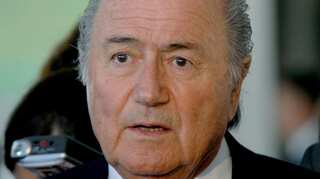 Blatter's turn to face Swiss prosecutor over Platini payment