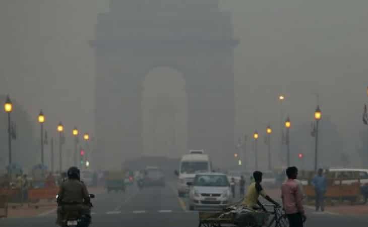 Light showers expected in Delhi, may help clear smog Light showers expected in Delhi, may help clear smog