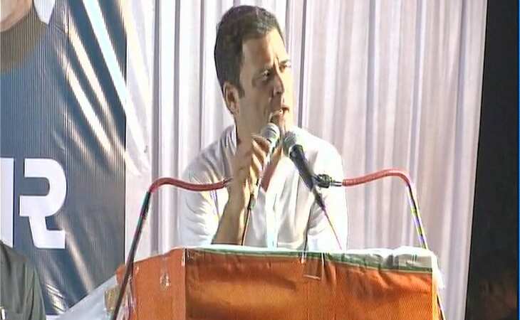 Will bring down GST if Congress comes to power, says Rahul Gandhi Will bring down GST if Congress comes to power, says Rahul Gandhi