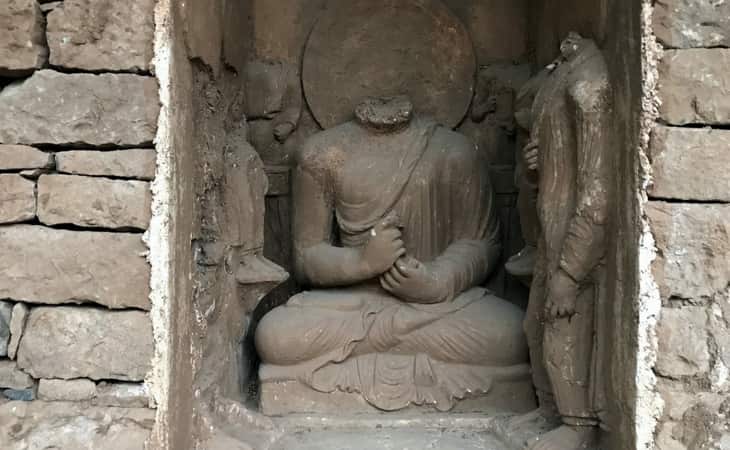 Pakistan unveils oldest sleeping Buddha remains Pakistan unveils oldest sleeping Buddha remains