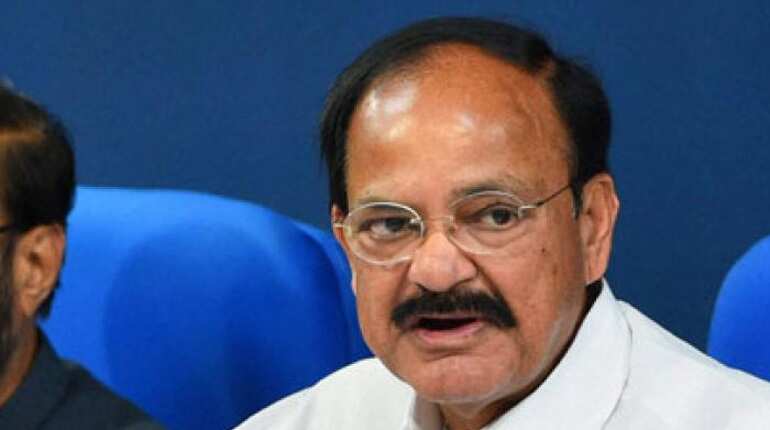 Violent threats not acceptable in democracy: Venkaiah Naidu on 'Padmavati' row