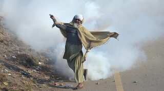 Pakistan calls on army to restore security in Islamabad after violent clashes