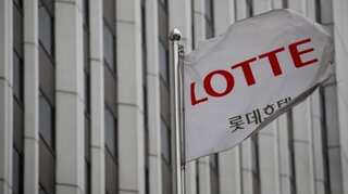 China partly lifts ban on group tours to South Korea, online curbs stay