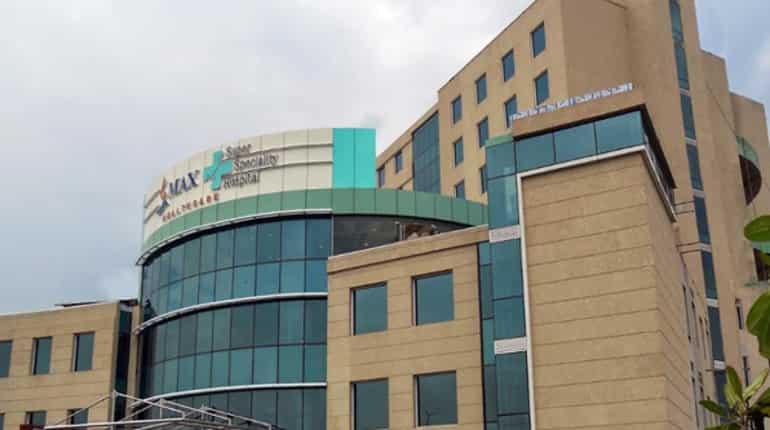 Family alleges woman died in Gurgaon's Max hospital due to negligence Family alleges woman died in Gurgaon's Max hospital due to negligence