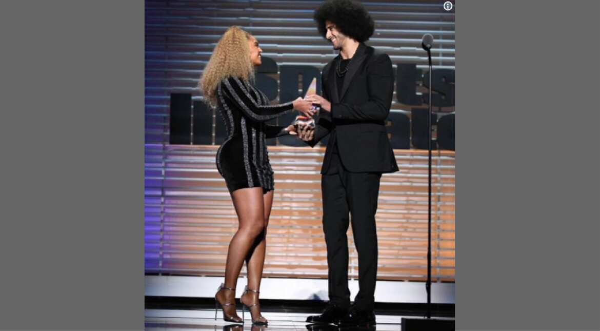 Beyonce awards Colin Kaepernick 'Muhammad Ali Legacy Award' Beyonce awards Colin Kaepernick 'Muhammad Ali Legacy Award'