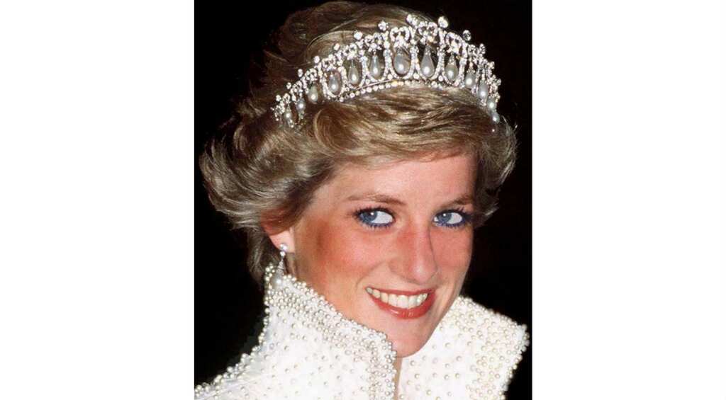 Prince William, Harry choose sculptor to commemorate Princess Diana's death with a statue