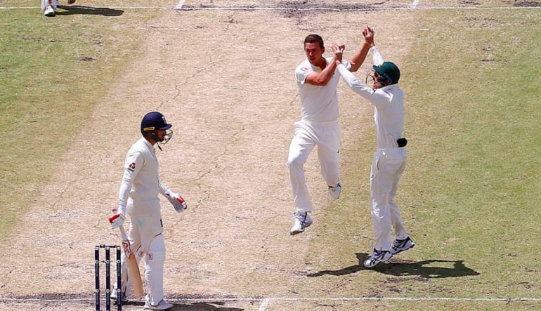 Australia inch closer to Ashes victory as England end 4th day at 132/4 after heavy downpour Australia inch closer to Ashes victory as England end 4th day at 132/4 after heavy downpour