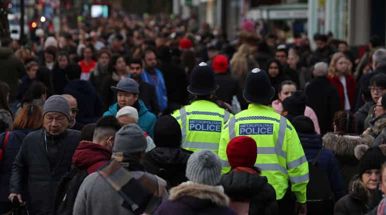 London terror scare unexplained as suspects freed
