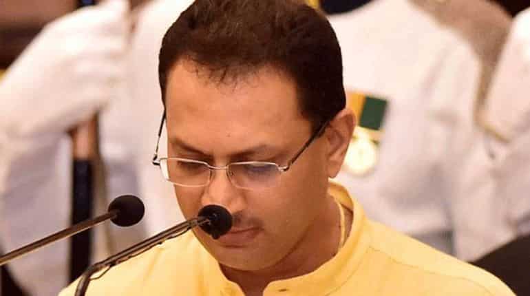 Government doesn't agree with Hedge's remarks, ministers say in Parliament