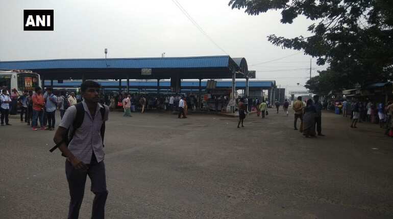 Bus strike hits commuters in Tamil Nadu Bus strike hits commuters in Tamil Nadu