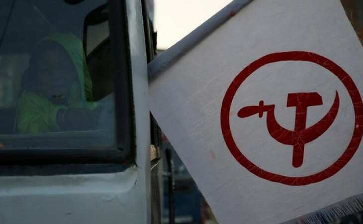 Nepal: 17 Maoist ministers decide to quit government