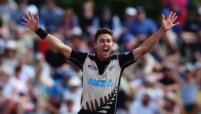Trent Boult's five-wicket haul steals 3rd ODI, series from Pakistan Trent Boult's five-wicket haul steals 3rd ODI, series from Pakistan