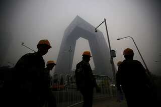 Opinion: Will world's largest purifier in China solve its severe air quality?