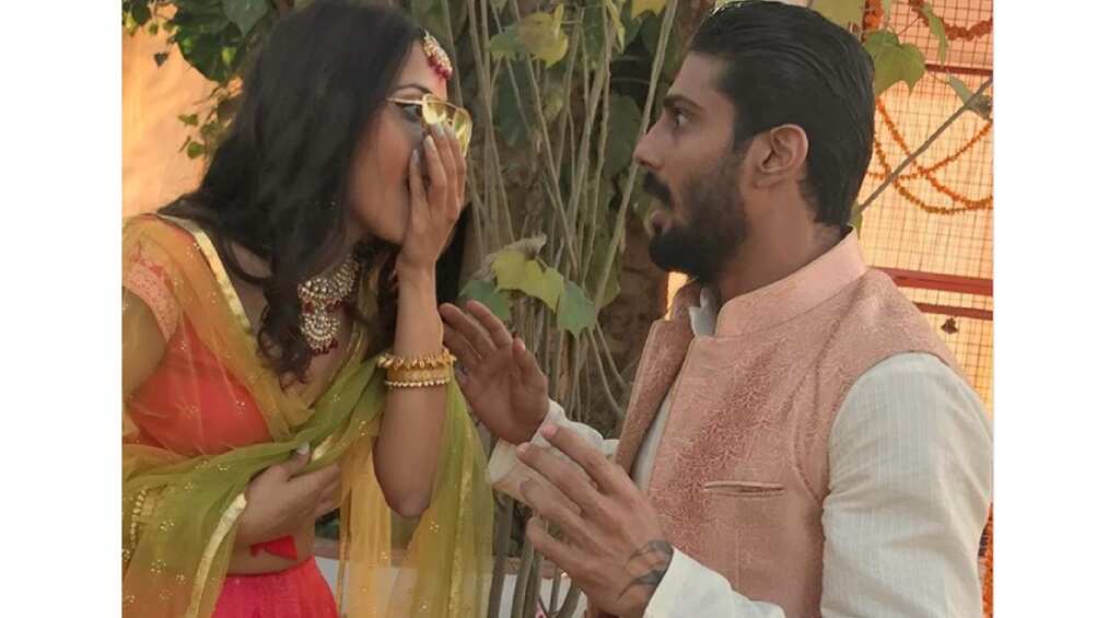 Photo: Smita Patil's son Prateik Babbar engaged to girlfriend Sanya Sagar