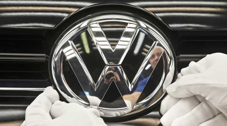German carmakers under fire for diesel tests on humans, monkeys German carmakers under fire for diesel tests on humans, monkeys