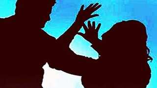 Video: Mumbai woman seeks police help against husband's torture through Twitter
