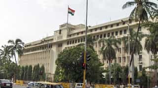 Mumbai: Man dies after falling from 5th floor of Mantralaya building