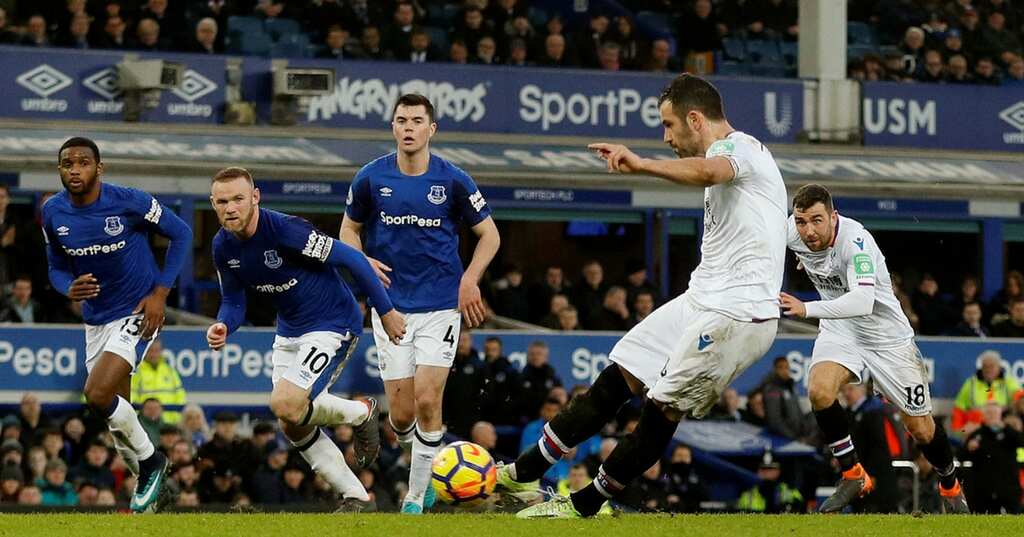 EPL: Everton up to ninth with easy win over Palace