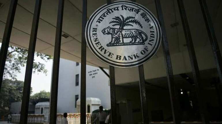 No 5-day a week in commercial banks: RBI