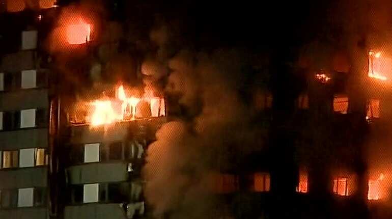 Huge fire at revered Tibet temple sparks fears for its future