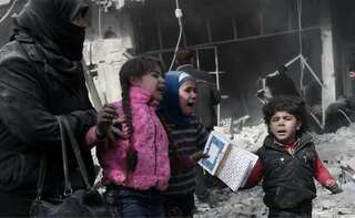 Death toll increases to 250 in Syria air strikes