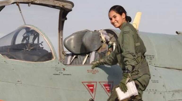 Avani Chaturvedi becomes first Indian woman to fly fighter jet Avani Chaturvedi becomes first Indian woman to fly fighter jet