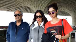 Boney Kapoor found Sridevi unconscious in bathtub: Report