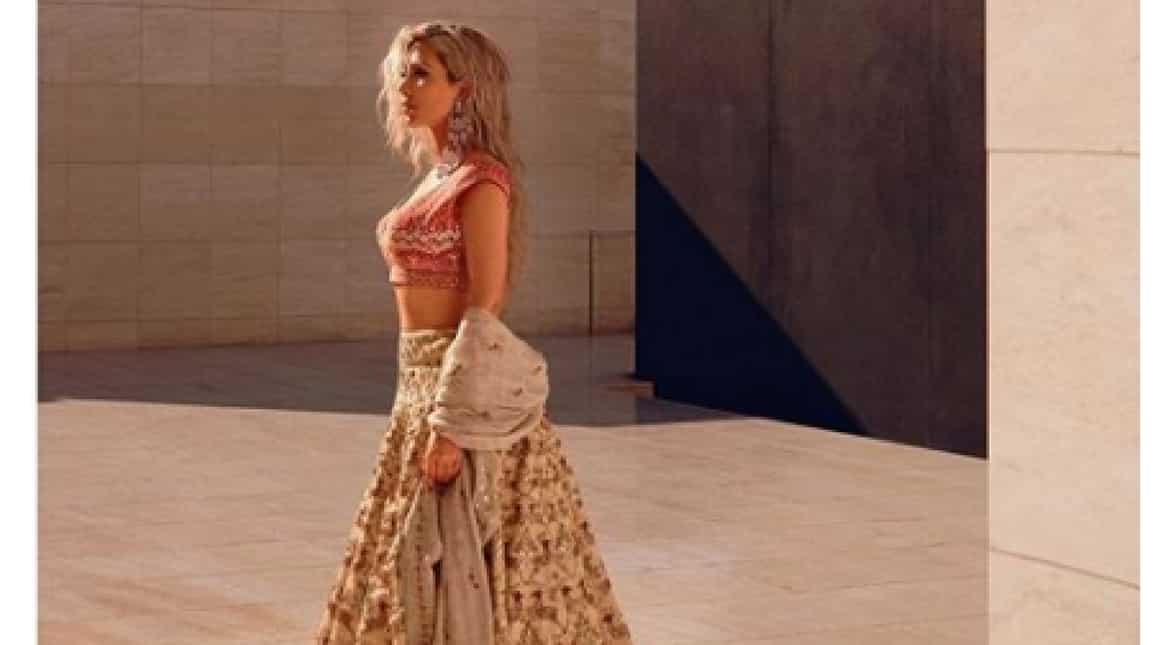 Kim Kardashian surprises in desi avatar, thanks to designer Anita Dongre Kim Kardashian surprises in desi avatar, thanks to designer Anita Dongre