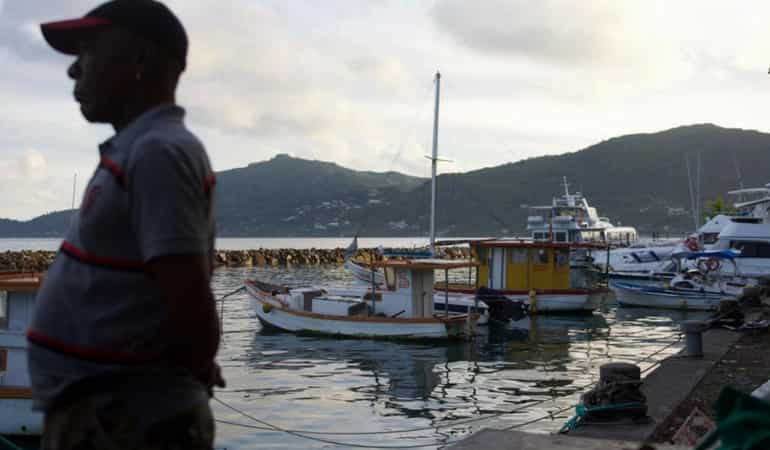 India plan to open military base on Indian Ocean island runs aground