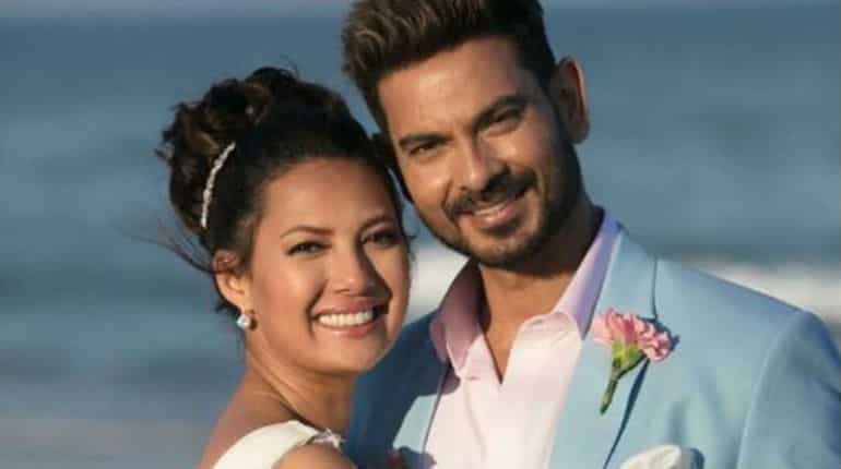 Rochelle Rao and Keith Sequeira have a beach wedding and the photos are simply dreamy