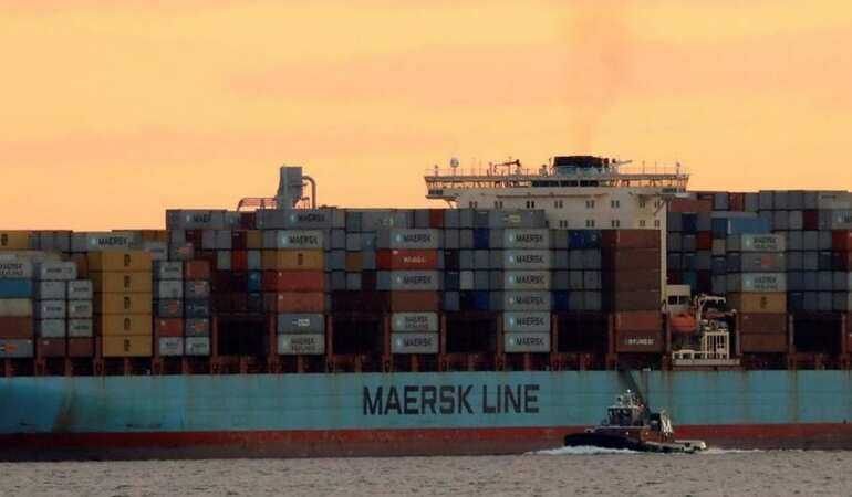 Maersk ship catches fire near Lakshadweep, 4 missing Maersk ship catches fire near Lakshadweep, 4 missing