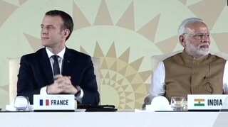 International Solar Summit: World leaders come together to create a low-carbon economy