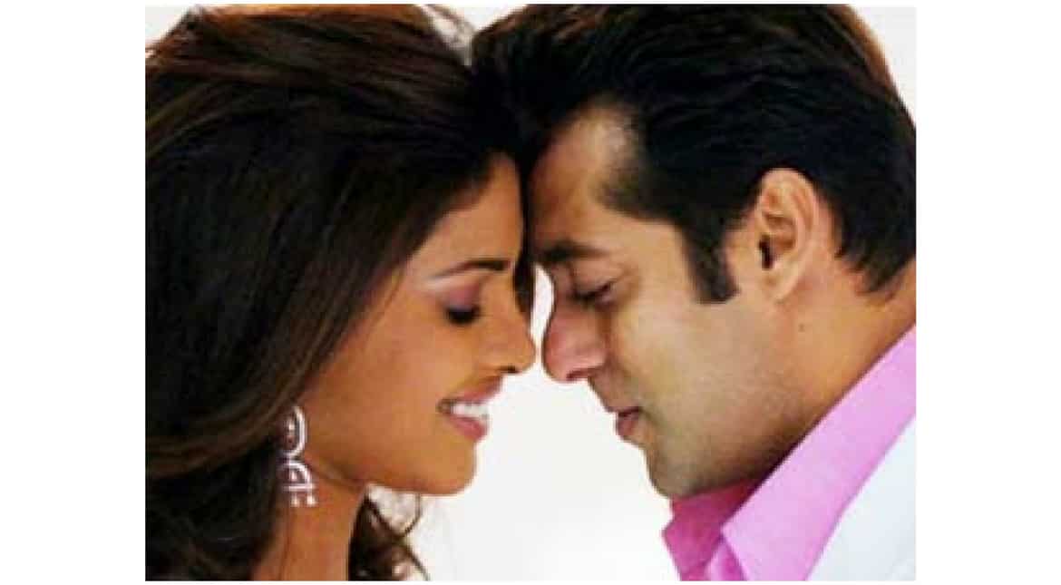 It's confirmed! Priyanka Chopra to star opposite Salman Khan in 'Bharat' It's confirmed! Priyanka Chopra to star opposite Salman Khan in 'Bharat'
