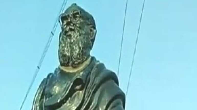 CRPF soldier arrested for vandalising Periyar statue: Chief minister Palaniswami