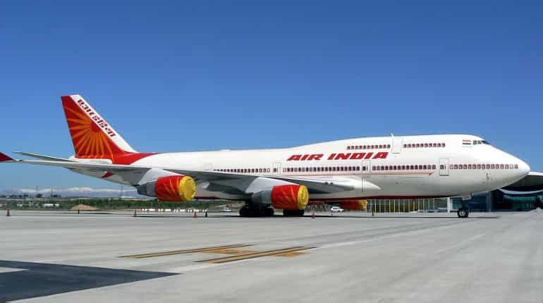 India decides not to immediately revive Air India sale plan