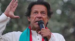 Imran Khan goes on Twitter tirade against Pakistan PM Abbasi