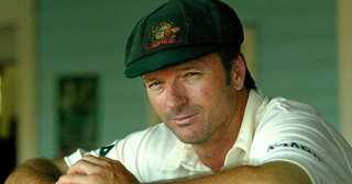 Australia's bowlers must stick to their task, says Steve Waugh