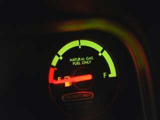 Complete ban on use of non-CNG private, commercial vehicles if air quality deteriorates: EPCA