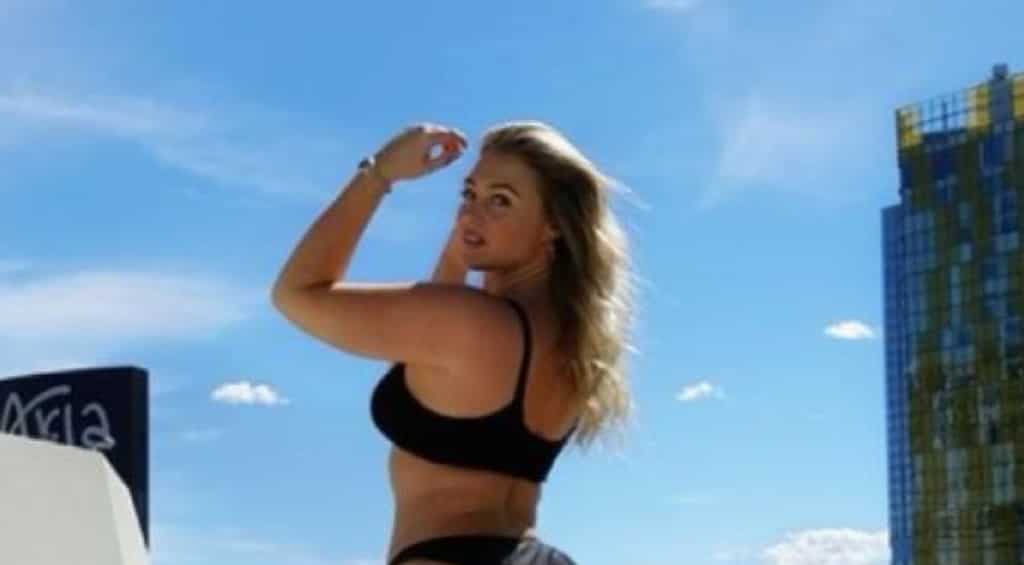 Plus-size model Iskra Lawrence flaunts cellulite, says 'stay true to you'